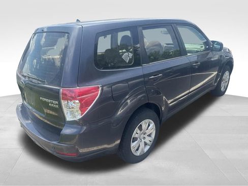 Used 2010 Subaru Forester 2.5X AWD/4WD image 7