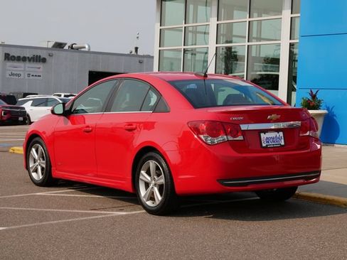 Used 2015 Chevrolet Cruze LT w/ RS Package FWD image 5