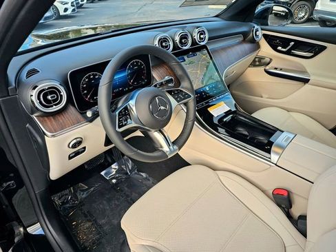New 2026 Mercedes-Benz GLC 300 4MATIC image 14
