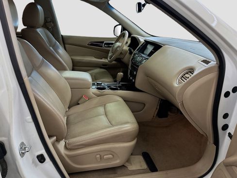 Used 2014 Nissan Pathfinder SL w/ Trailer Tow Package image 33