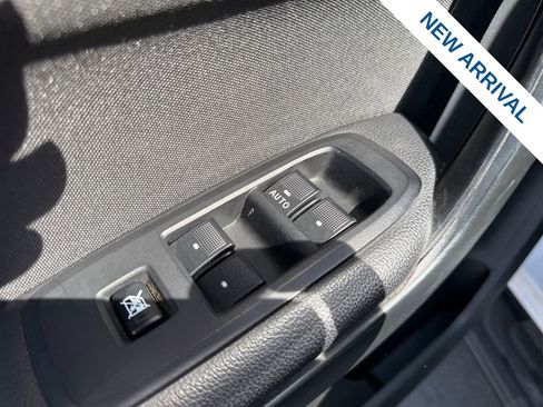 Used 2023 Ford Ranger XLT w/ Equipment Group 301A Mid image 18