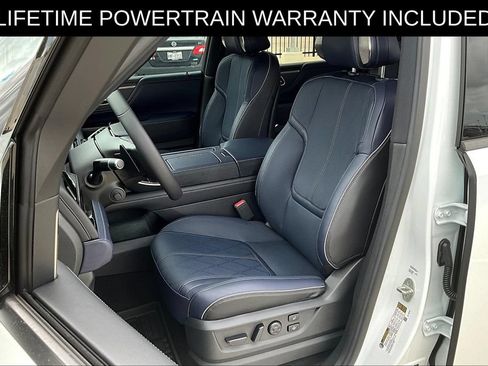 Certified 2026 INFINITI QX80 4WD w/ Sport Exterior Package image 20