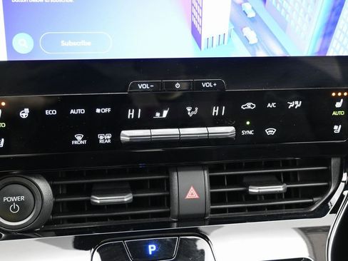 Used 2023 Toyota bZ4X Limited image 26