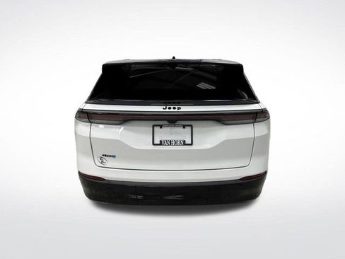 Used 2024 Jeep Wagoneer Launch Edition image 15