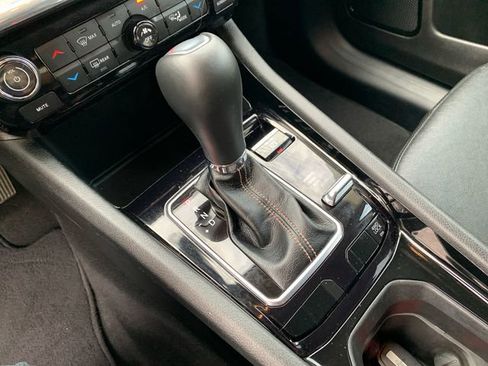 Used 2022 Jeep Compass Limited image 30