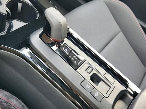 New 2026 Toyota Prius Plug-In Hybrid FWD image 15