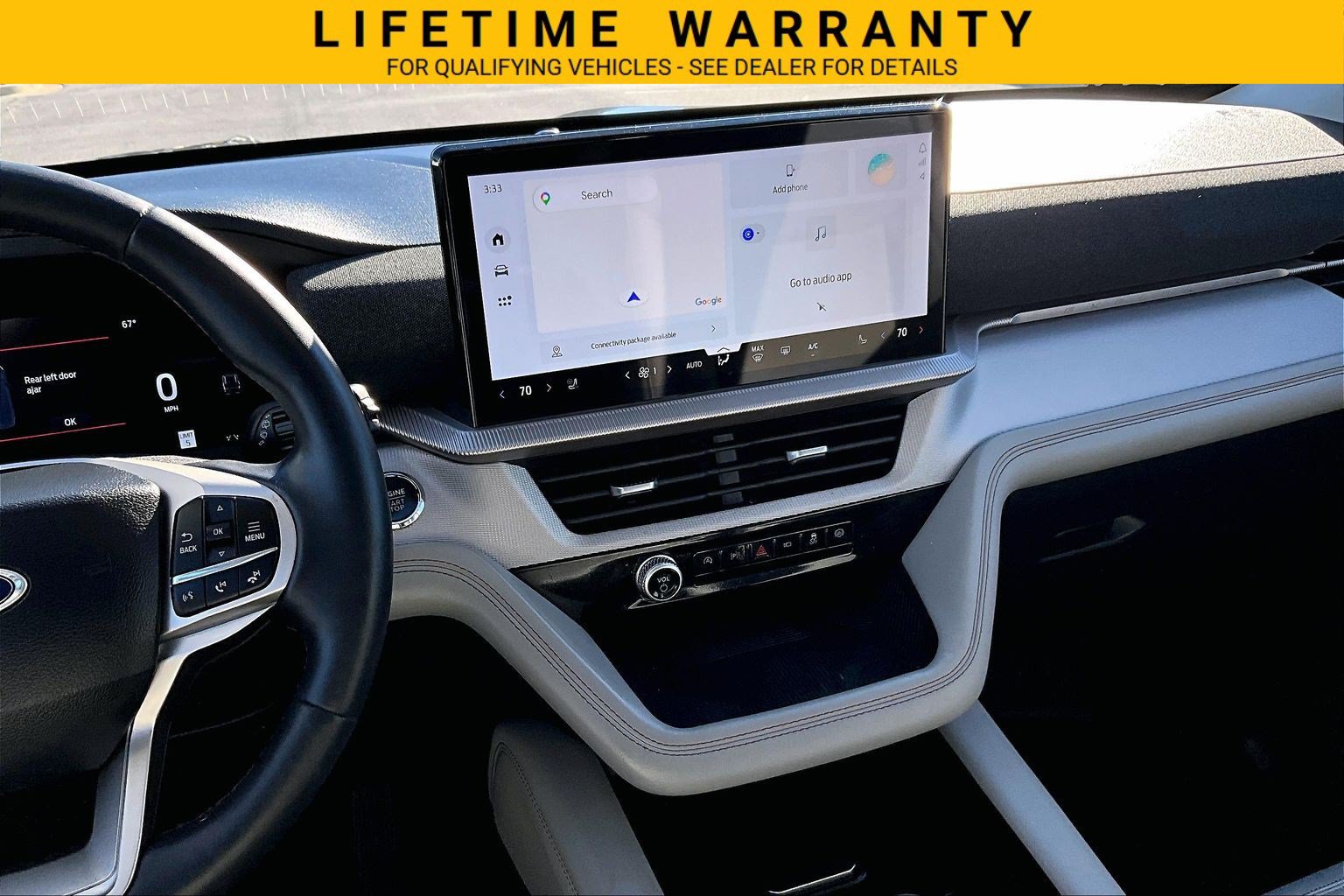Used 2025 Ford Explorer Active w/ Active Comfort Package AWD/4WD image 6