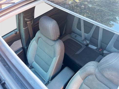 Used 2024 Chevrolet TrailBlazer LT w/ Convenience Package image 21