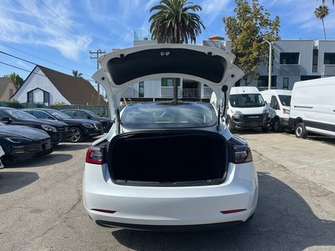 Used 2023 Tesla Model 3 Standard Range image 8