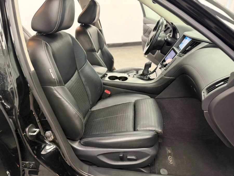 Used 2018 INFINITI Q50 Sport AWD/4WD image 36