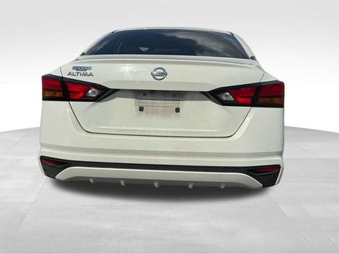 Used 2022 Nissan Altima 2.5 S image 4