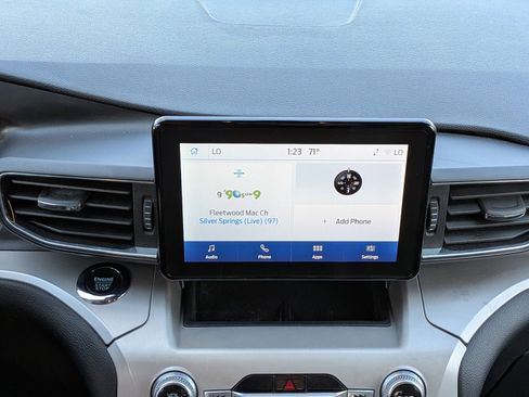 Certified 2023 Ford Explorer XLT w/ Equipment Group 202A image 21