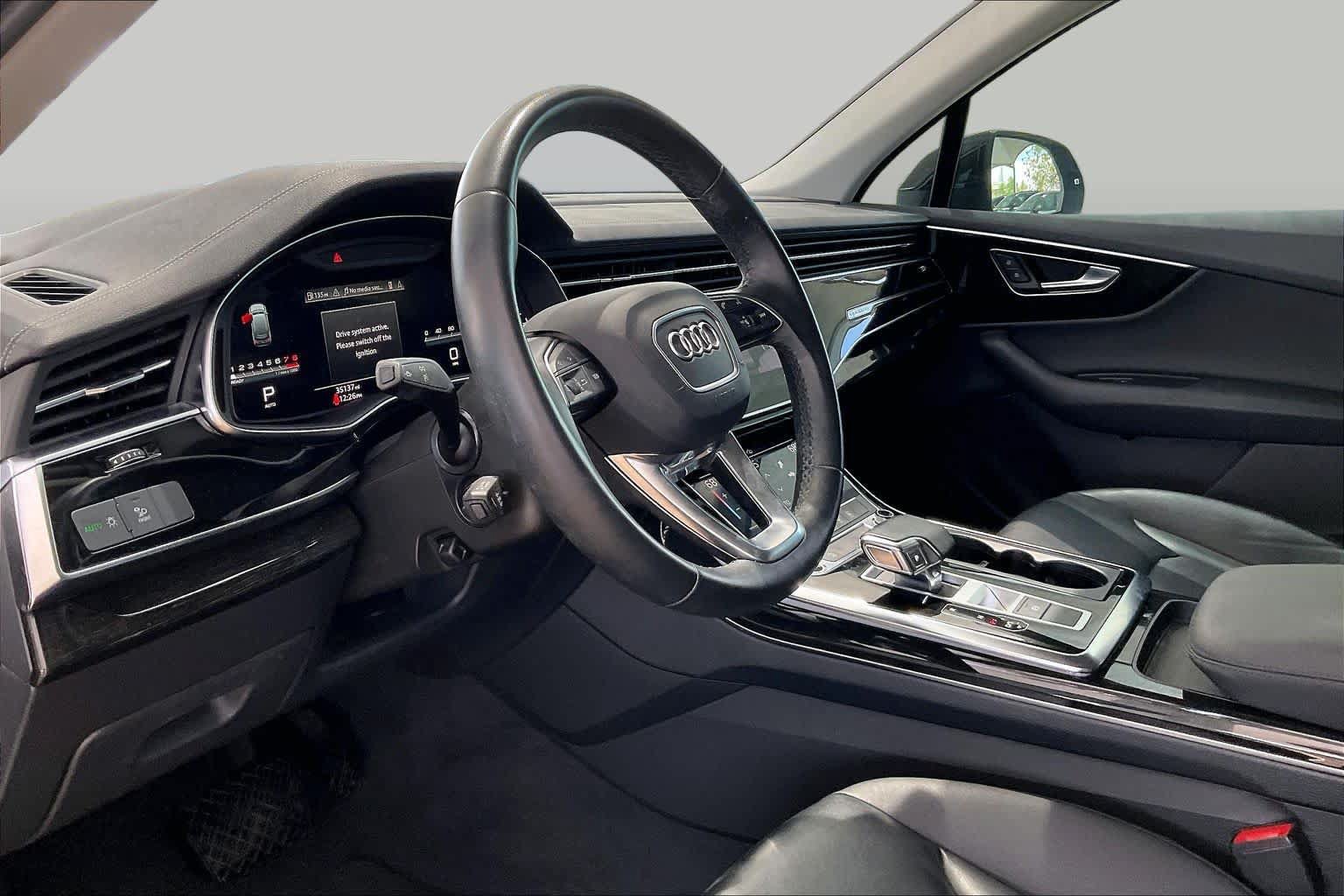Used 2023 Audi Q7 2.0T Premium w/ Convenience Package AWD/4WD image 18