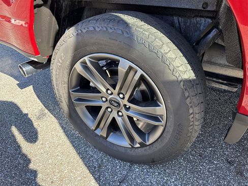 Used 2022 Ford F150 Lariat image 18