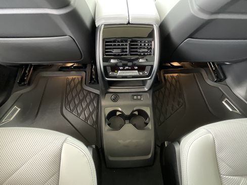 New 2027 BMW X7 xDrive40i w/ M Sport Package AWD/4WD image 26
