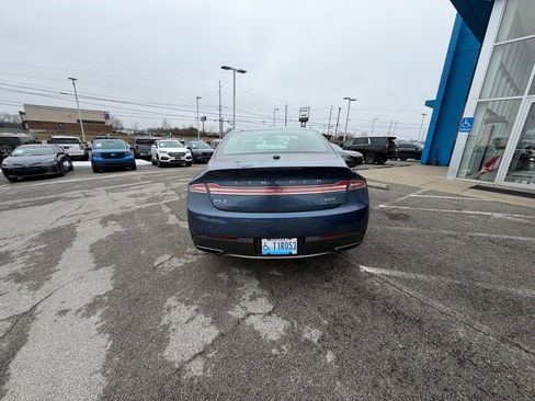 Used 2019 Lincoln MKZ Premiere image 4