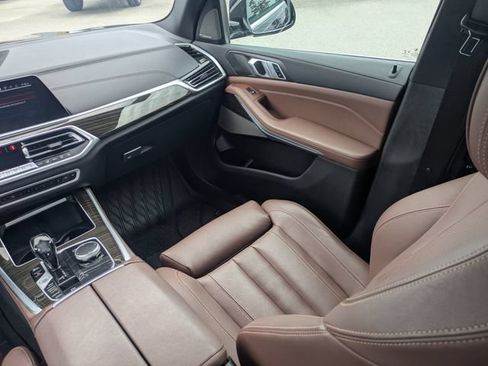 Used 2021 BMW X5 sDrive40i w/ Premium Package RWD image 22