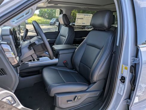 New 2026 Ford F350 4x4 Crew Cab DRW Super Duty image 13