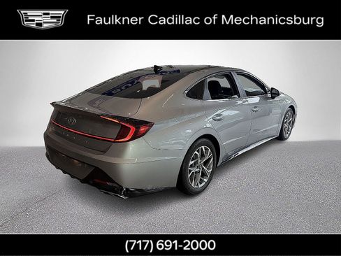 Used 2023 Hyundai Sonata SEL w/ Convenience Package FWD image 4