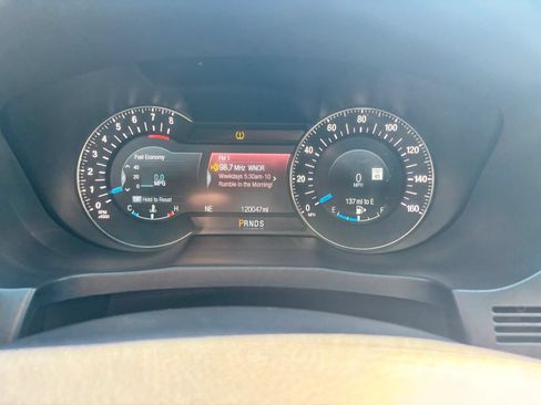 Used 2016 Ford Explorer Platinum AWD/4WD image 35