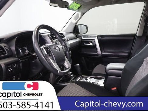 Used 2019 Toyota 4Runner SR5 AWD/4WD image 12