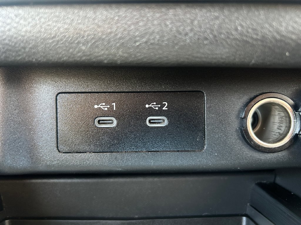 Used 2025 Nissan Rogue SV FWD image 6