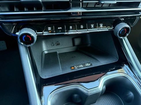 New 2026 Chevrolet Traverse High Country w/ LPO, Floor Liner Package image 28