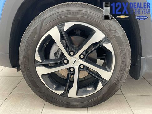 Certified 2024 Chevrolet Trax RS w/ Driver Confidence Package FWD image 6