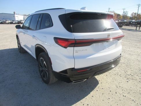 New 2026 Buick Enclave Sport Touring w/ Power Package image 8