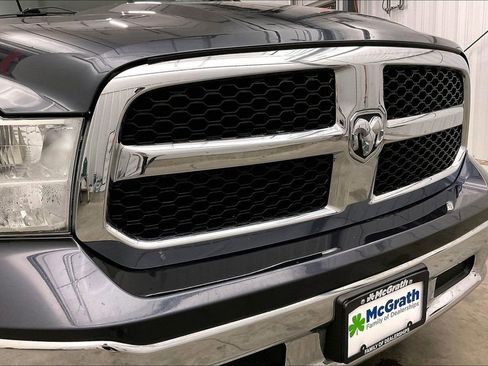 Used 2021 RAM 1500 Classic SLT AWD/4WD image 29