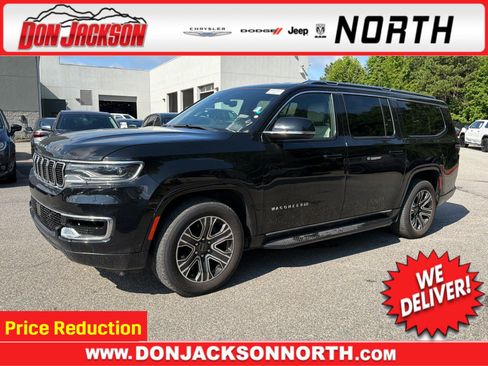 Used 2025 Jeep Wagoneer L 4WD image 1