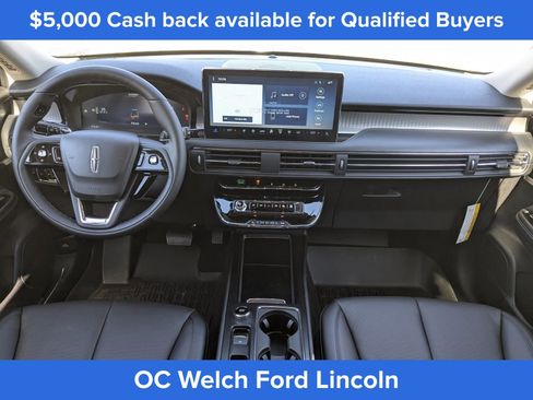 New 2026 Lincoln Corsair Premiere image 18