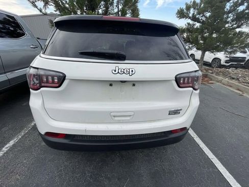 Used 2020 Jeep Compass Limited image 9