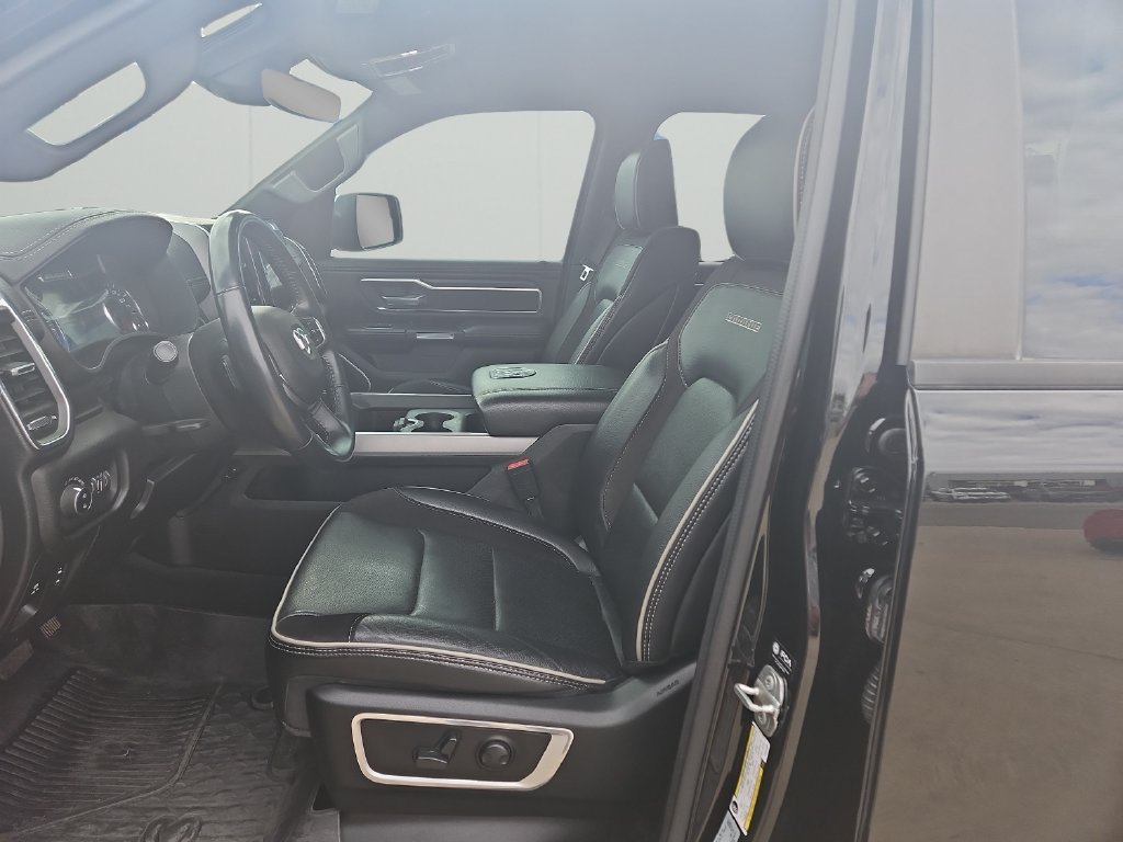 Used 2023 RAM 1500 Laramie AWD/4WD image 13