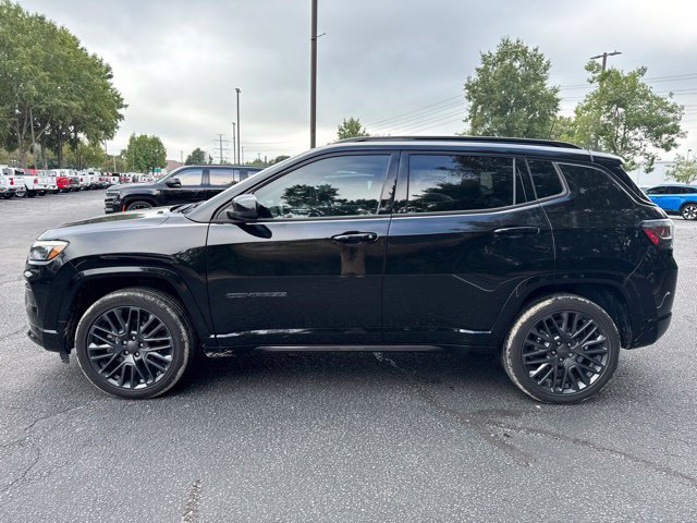 Used 2022 Jeep Compass High Altitude AWD/4WD image 5