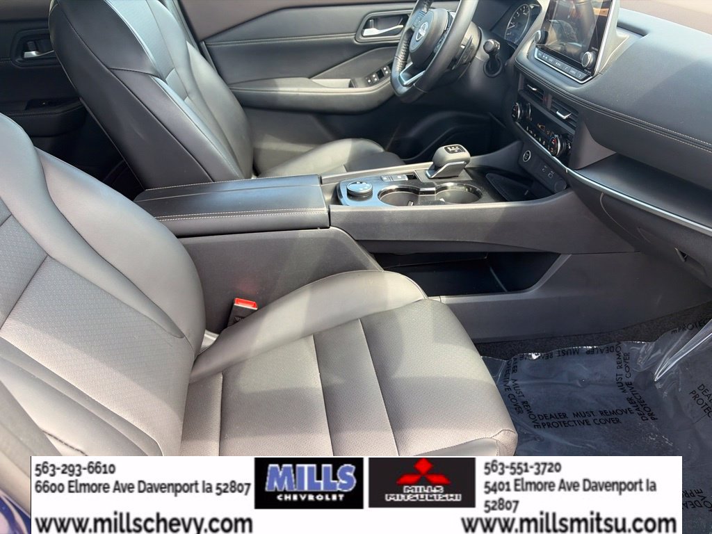 Used 2023 Nissan Rogue SV w/ SV Premium B Package AWD/4WD image 25