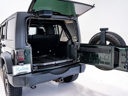 Used 2011 Jeep Wrangler Unlimited Sport AWD/4WD image 30