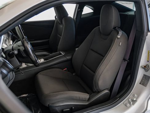 Used 2015 Chevrolet Camaro LT w/ RS Package image 30