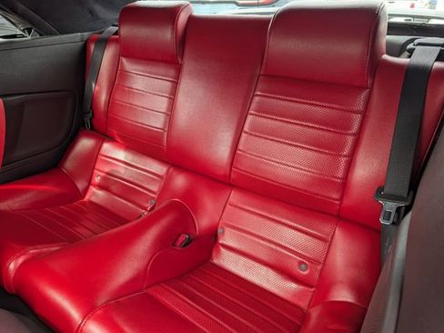 Used 2005 Ford Mustang GT image 22