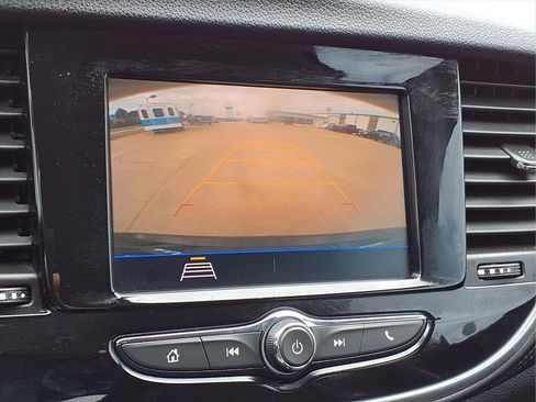 Used 2022 Buick Encore Preferred w/ Safety Package image 14