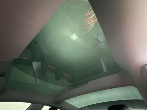 Used 2025 Tesla Model 3 Long Range image 26