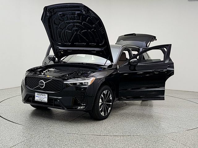 New 2027 Volvo XC60 B5 Ultra AWD/4WD image 9