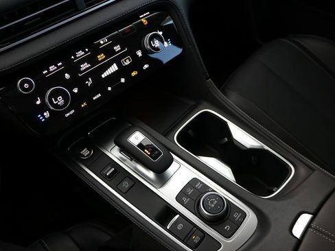 Certified 2025 INFINITI QX60 Luxe w/ Vision Package image 54