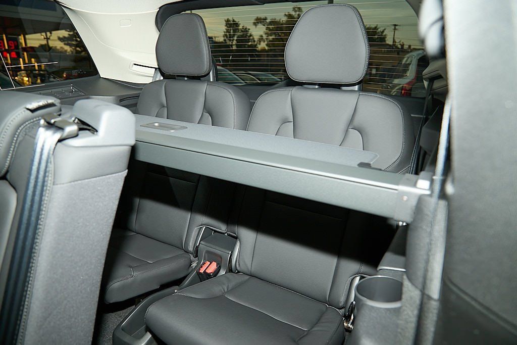 New 2026 Volvo XC90 B6 Plus w/ Protection Package AWD/4WD image 23