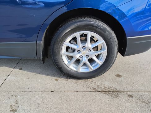 Used 2022 Chevrolet Equinox LT image 23