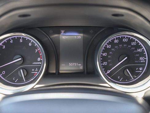 Certified 2020 Toyota Camry LE FWD image 22