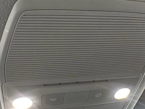 Certified 2025 Nissan Kicks SR image 29