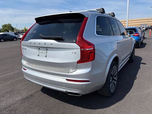Used 2020 Volvo XC90 T5 Momentum w/ Protection Package Premier FWD image 2