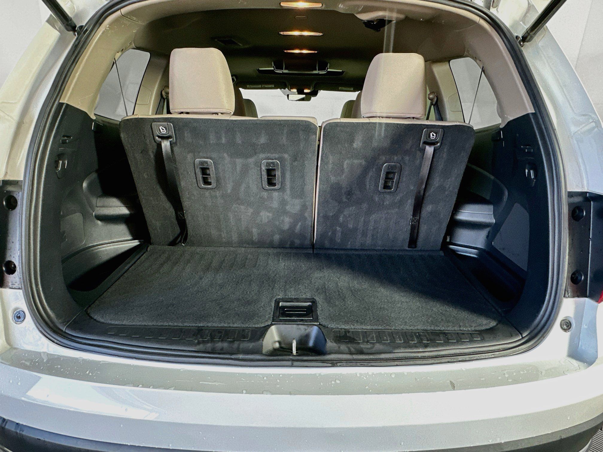 Used 2020 Honda Pilot Touring image 30