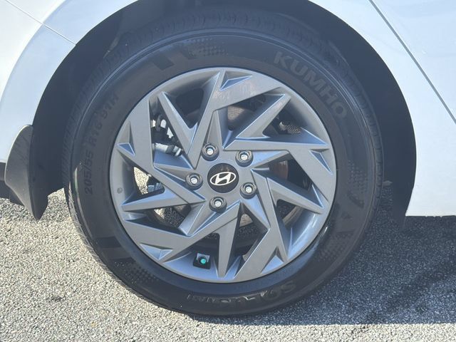 Certified 2026 Hyundai Elantra Hybrid FWD image 20